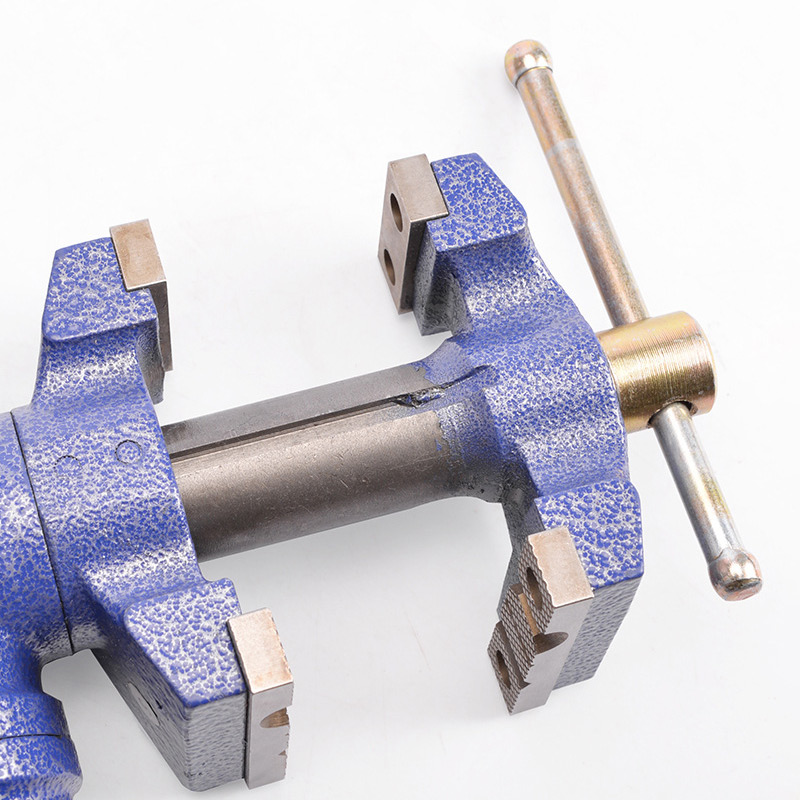 Bench Vise Swivel - Étau de table à base pivotante